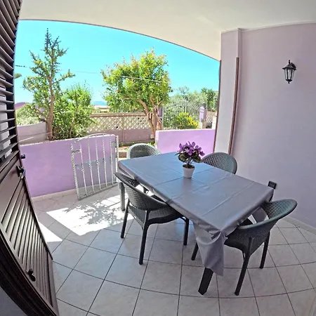 Διαμέρισμα Casa Purple *