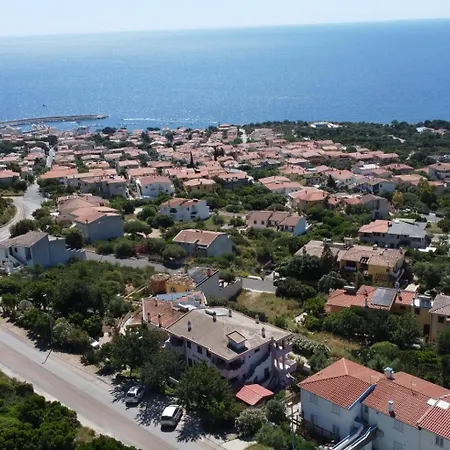 Διαμέρισμα Casa Purple *